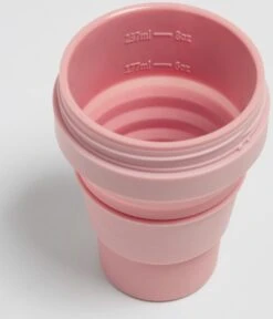 STOJO - Opvouwbare Beker - To Go - Roze - 237ml (8oz) - Herbruikbaar -Bestek Winkel 1028x1200