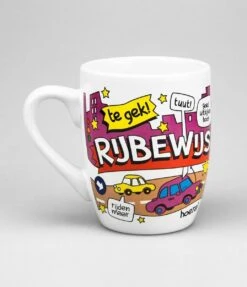 Paper Dreams Mok Cartoon-stijl Rijbewijs Keramiek 325ml Rood/wit -Bestek Winkel 1034x1200 1