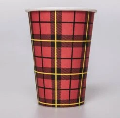 Wolf Wegwerp Drinkbeker 180 Cc Multicolor - Partybeker Van Papier - Koffie Beker - Wegwerpbeker - Drinkbeker 2500 Stuks - Verjaardagen - Koffiebekers To Go - To Go - Kwaliteit Drinkbeker - Schenkbeker - Kartonnen Bekers - Papieren Bekers 2500 Stuks -Bestek Winkel 1200x1181 1