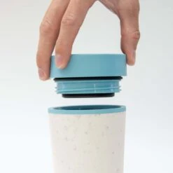 Circular & Co - Travel Mug - Koffiebeker To Go - Coffee To Go Beker - 340 Ml - Crème - Zwart - 12oz - Duurzaam -Bestek Winkel 1200x1200 154