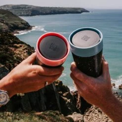 Circular & Co - Travel Mug - Koffiebeker To Go - Coffee To Go Beker - 340 Ml - Crème - Zwart - 12oz - Duurzaam -Bestek Winkel 1200x1200 155