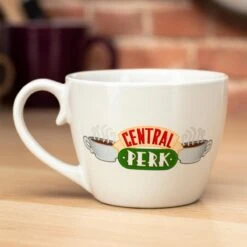 Friends Central Perk Cappuccino Mok -Bestek Winkel 1200x1200 368