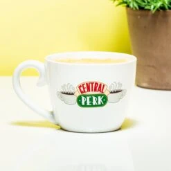 Friends Central Perk Cappuccino Mok -Bestek Winkel 1200x1200 369