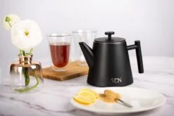 VDN RVS Theepot Dubbelwandig Met Filter - Zwarte Theekan 1 Liter - 902 -Bestek Winkel 1200x800 150