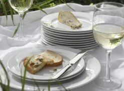 Maxwell And Williams White Basic Rim Koffie- En Dinerset - 30-delig - Wit 9 Maxwell And Williams White Basic Rim Koffie- En Dinerset - 30-delig - Wit -Bestek Winkel 1200x881